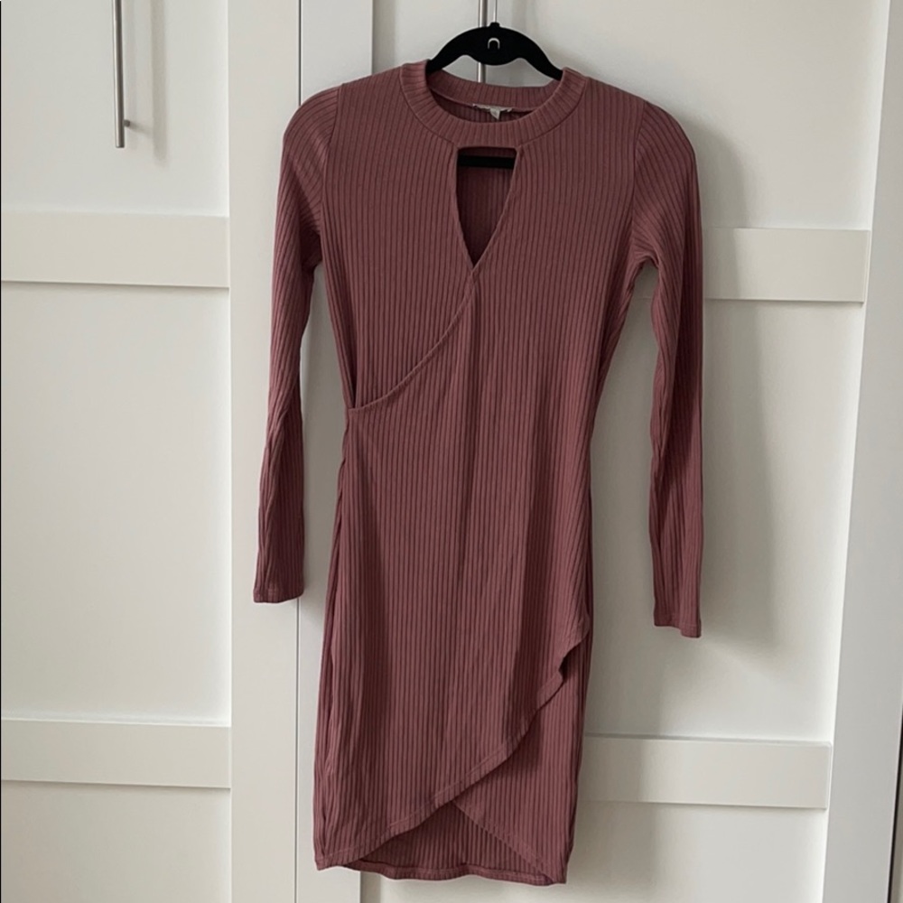 Charlotte Russe Neck Cut Out Long Sleeve Dress